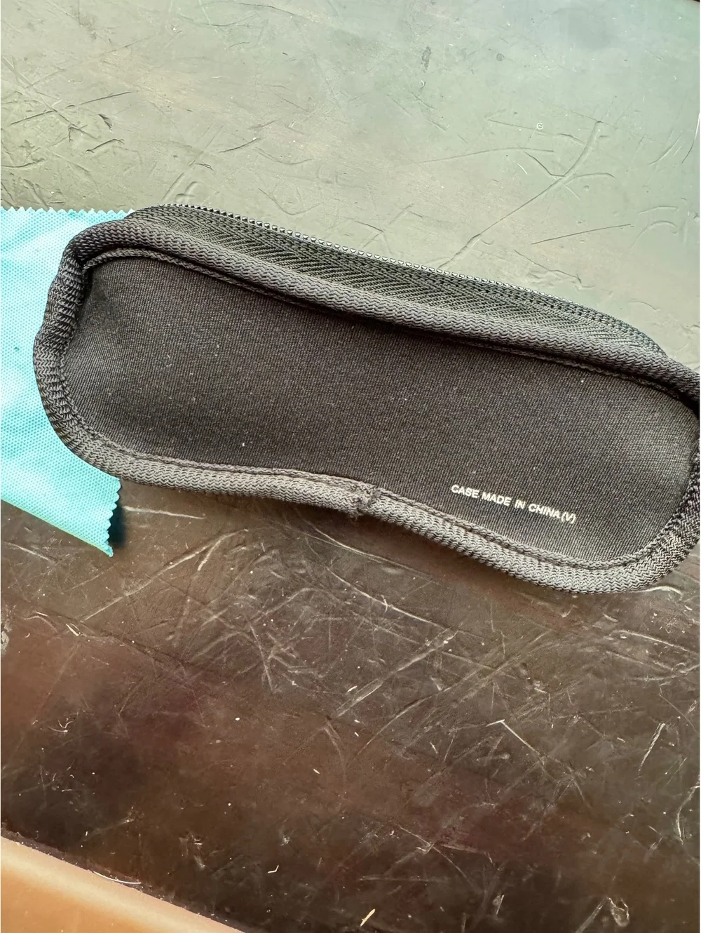 Vintage Skechers Sunglasses Case with Cleaning Cloth